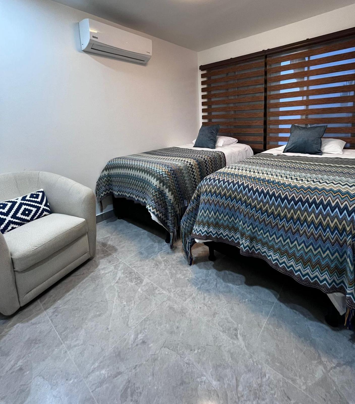 Mevak Apartments Suites La Fortuna Luaran gambar
