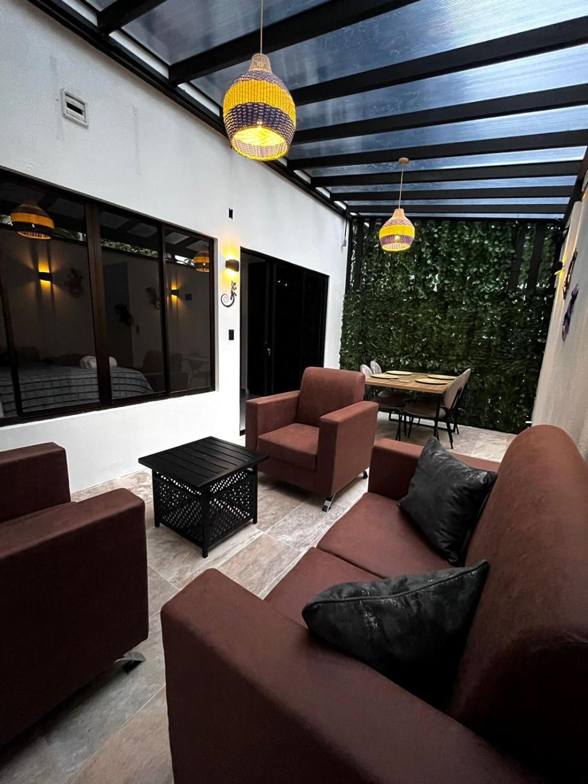 Mevak Apartments Suites La Fortuna Luaran gambar